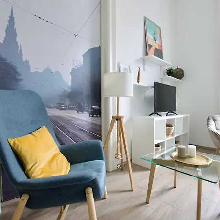 Apartment By Hi5 Apartments- Erzsebet 44 *